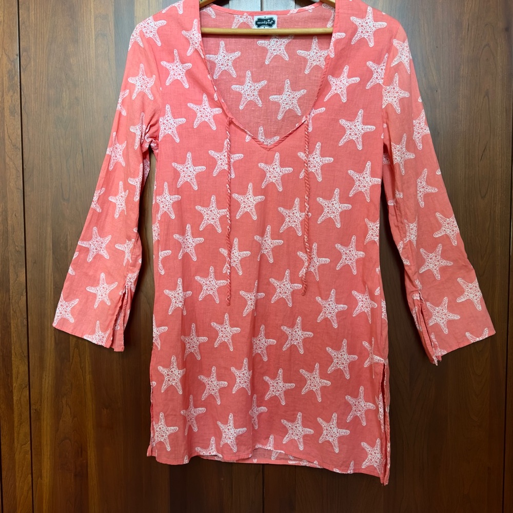 Mud Pie Coral and White Starfish Tunic